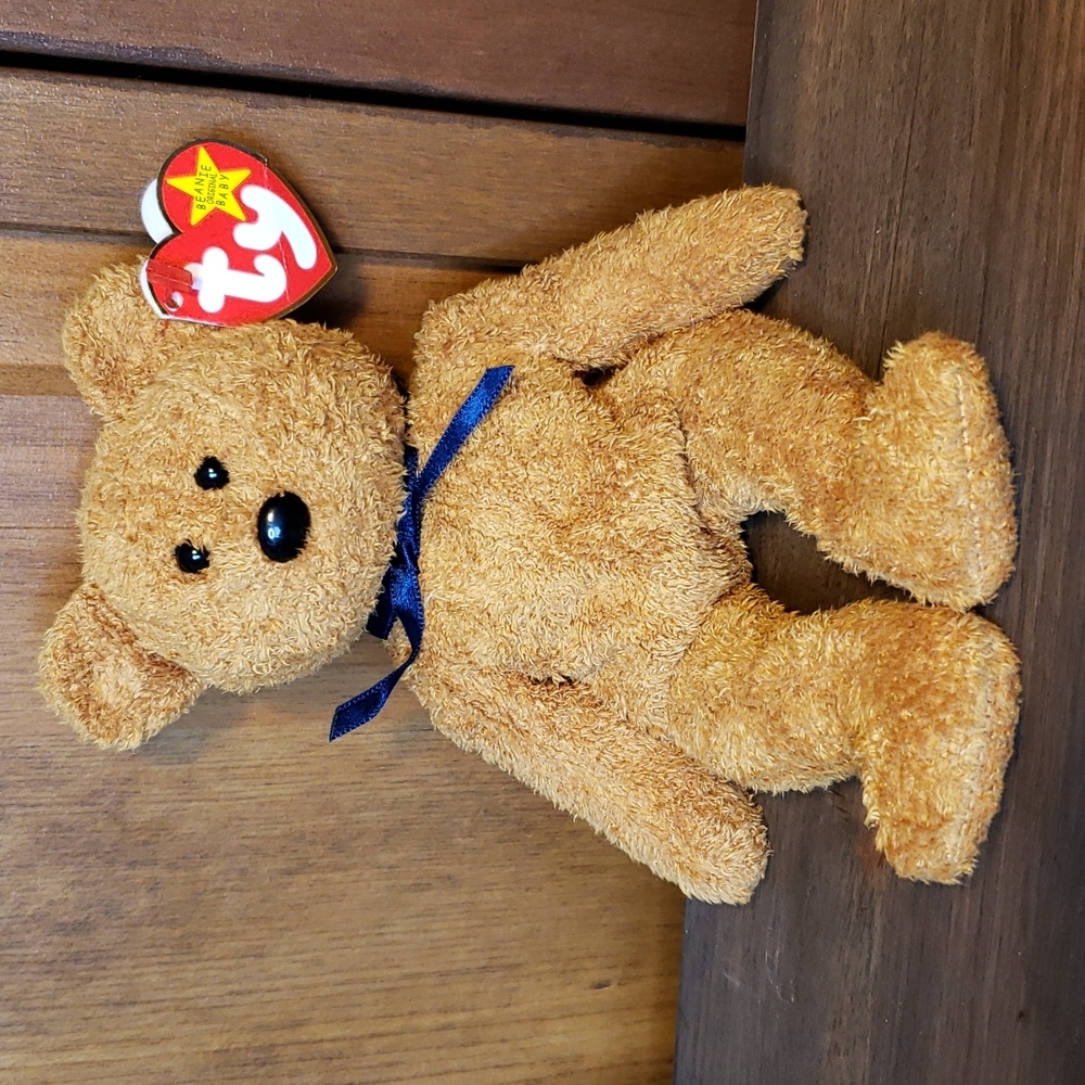 TY FUZZ the Bear 1998 Beanie Baby